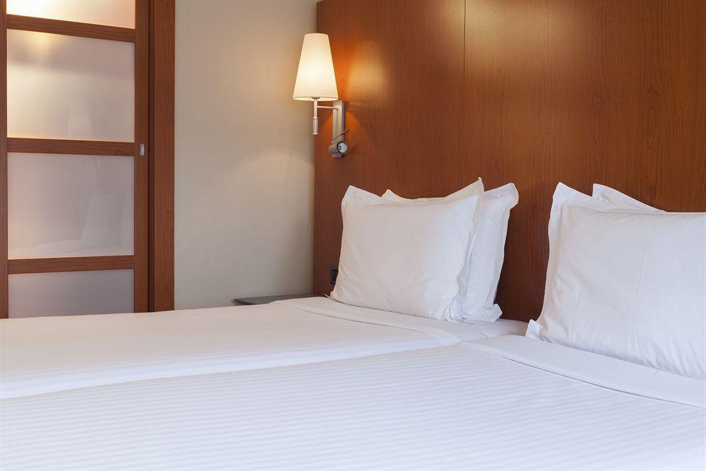 Ac Hotel Aravaca By Marriott Madrid Exteriör bild