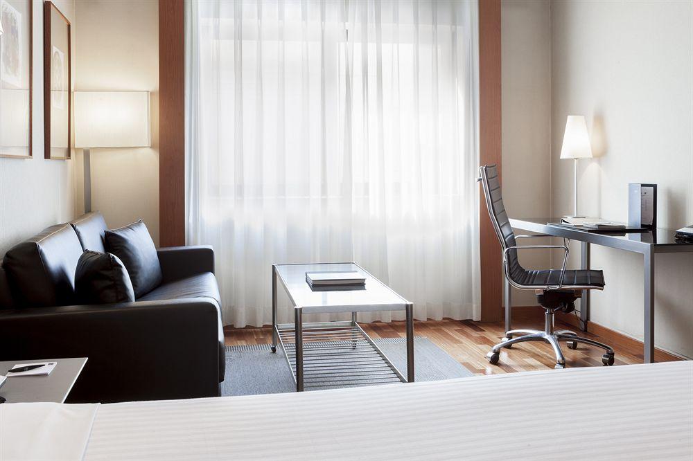 Ac Hotel Aravaca By Marriott Madrid Exteriör bild