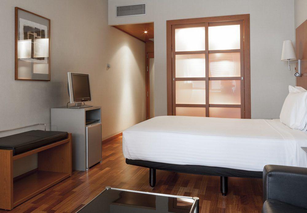 Ac Hotel Aravaca By Marriott Madrid Exteriör bild
