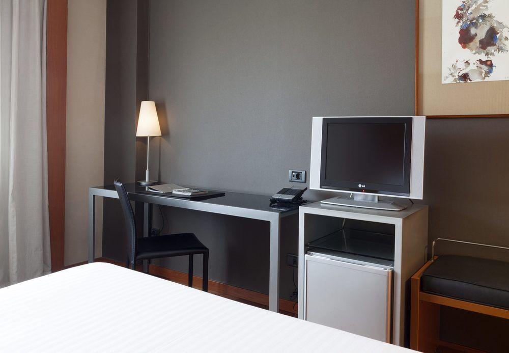 Ac Hotel Aravaca By Marriott Madrid Exteriör bild