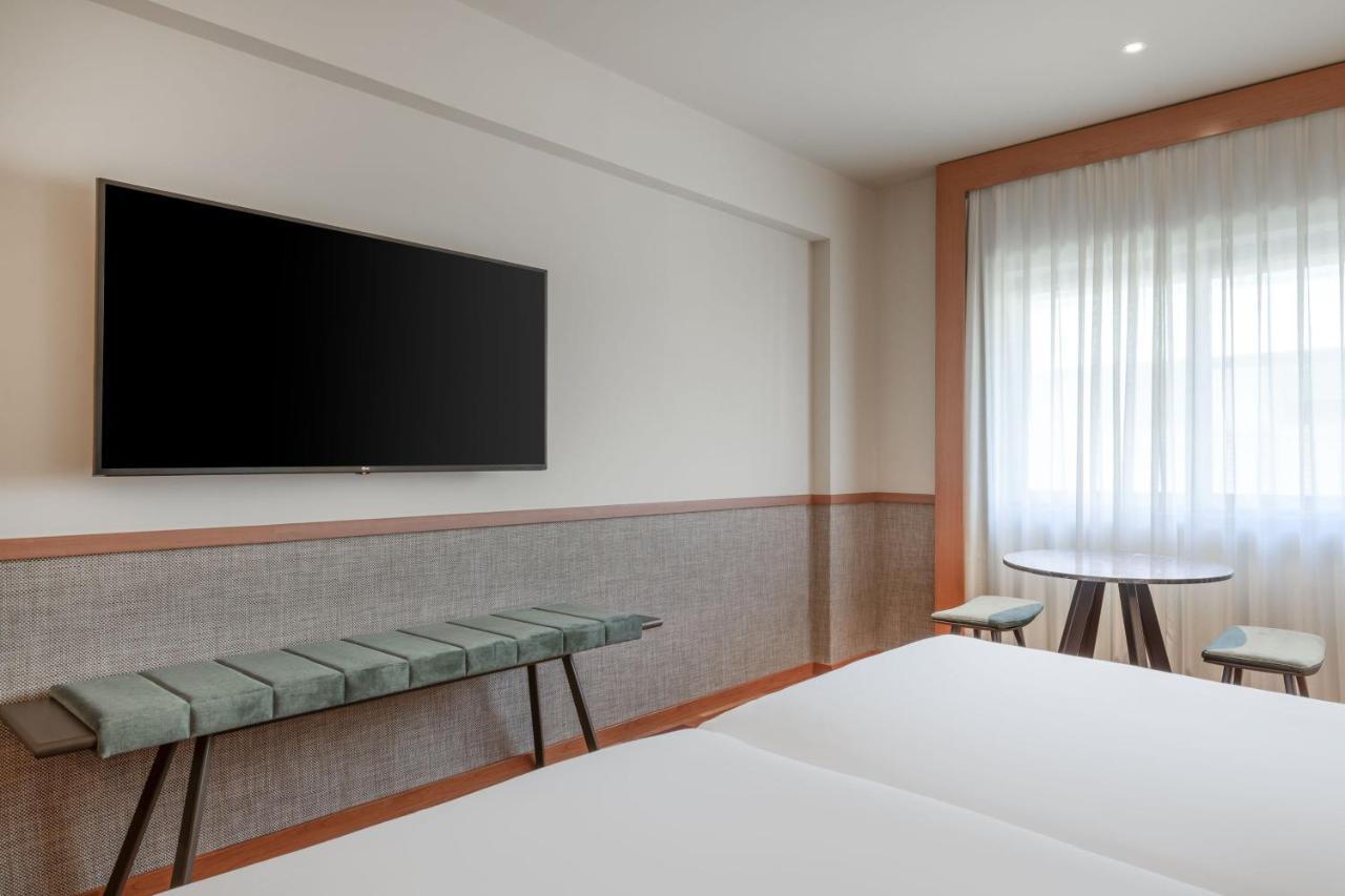 Ac Hotel Aravaca By Marriott Madrid Exteriör bild