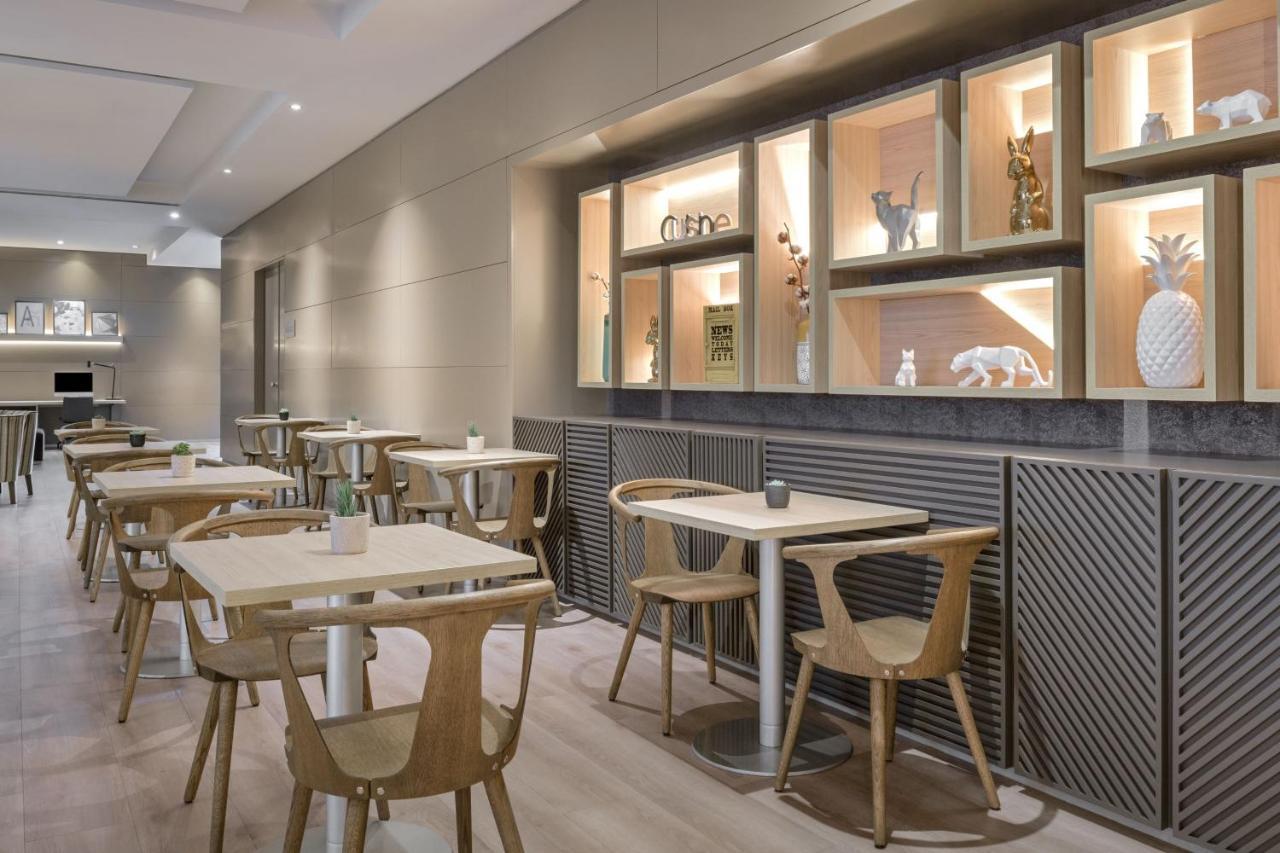Ac Hotel Aravaca By Marriott Madrid Exteriör bild