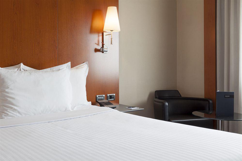 Ac Hotel Aravaca By Marriott Madrid Exteriör bild